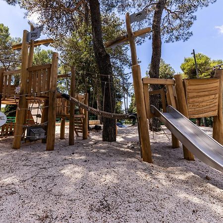 Porton Mobile Home Rovinj Dış mekan fotoğraf